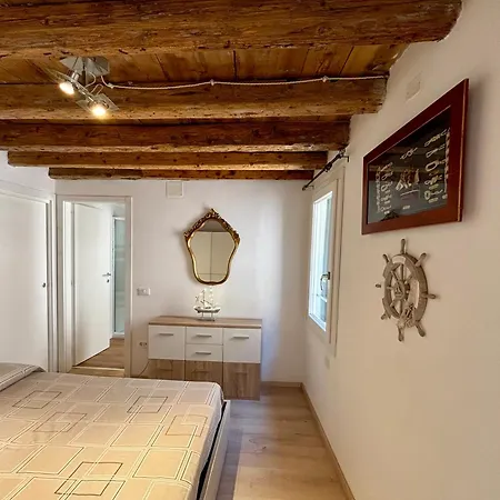 Scorcio Di Laguna - Vista Laguna Apartment *